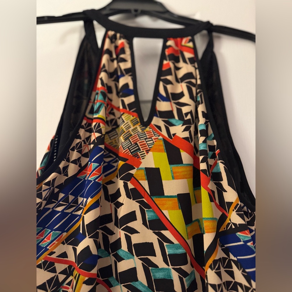 Geometric Patterned Dress - Picture 5 of 5